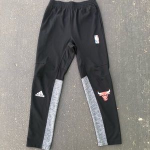 Adidas NBA Chicago Bulls Basketball Joggers Sweatpants Pants